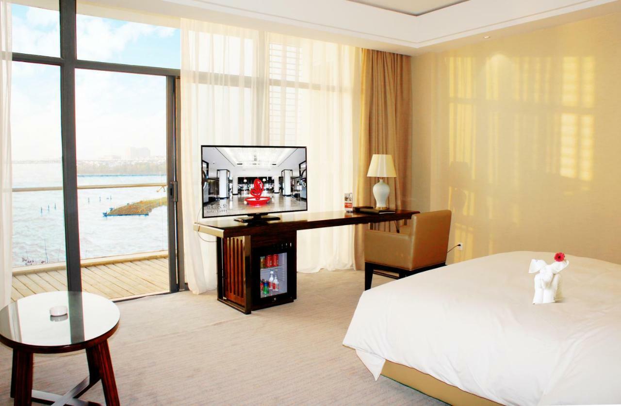 Rosedale Hotel & Resorts Suzhou Suzhou  Exterior foto