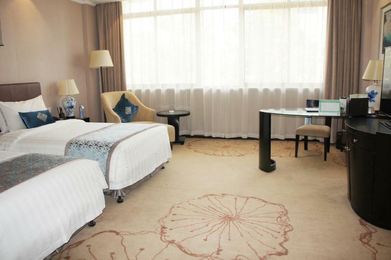 Rosedale Hotel & Resorts Suzhou Suzhou  Exterior foto